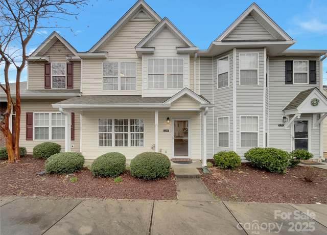 Property at 725 Rock Lake Gln, Fort Mill, SC 29715, 3 beds, 2.5 baths