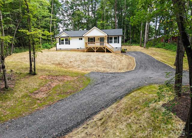 Property at 99 Grassy View Rd, Candler, NC 28715, 3 beds, 2 baths
