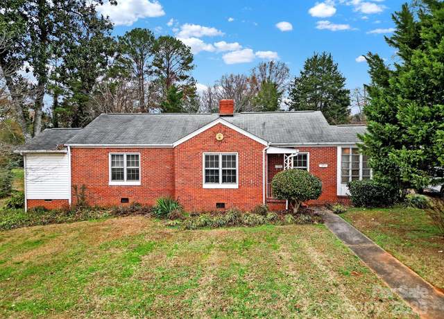 Property at 951 Cedar St, Rock Hill, SC 29730, 3 beds, 2 baths