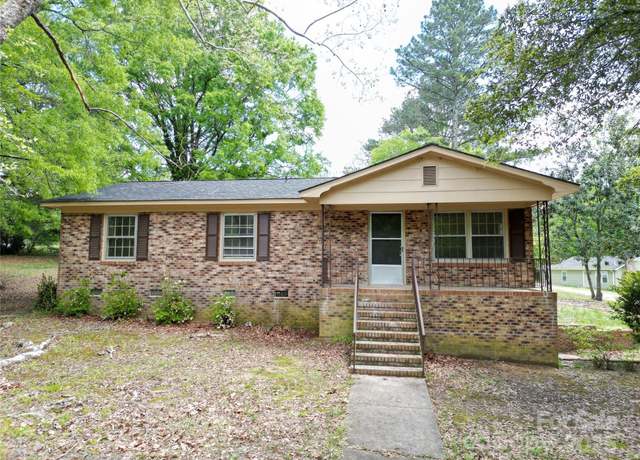 Property at 82 Allen Pond Rd, Wadesboro, NC 28170, 3 beds, 2.5 baths