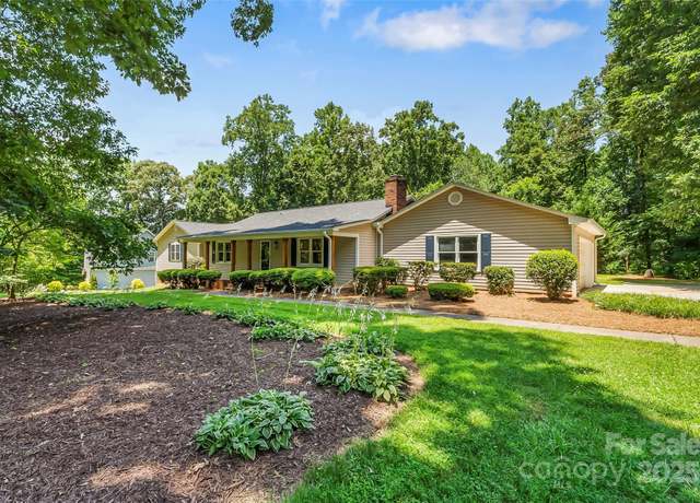 Property at 267 Winthrow Creek Rd, Mooresville, NC 28115, 3 beds, 4 baths