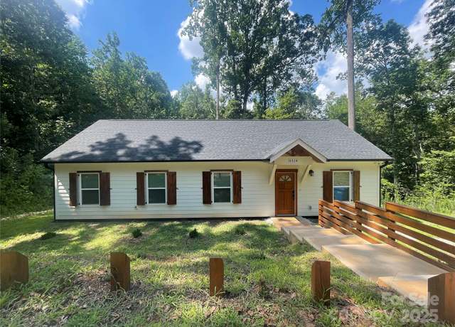 Property at 6524 Mintbrook Dr, Mint Hill, NC 28227, 3 beds, 2 baths