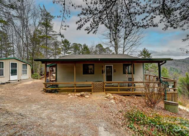 Property at 193 Oak Ridge Rd, Hendersonville, NC 28792, 2 beds, 2 baths