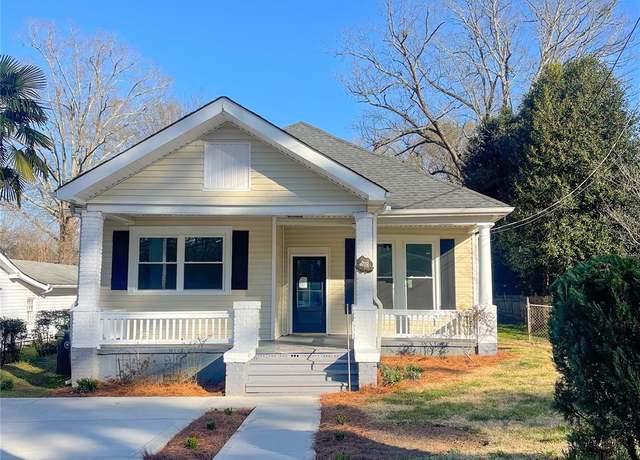 Property at 218 Congress St N, York, SC 29745, 3 beds, 3 baths