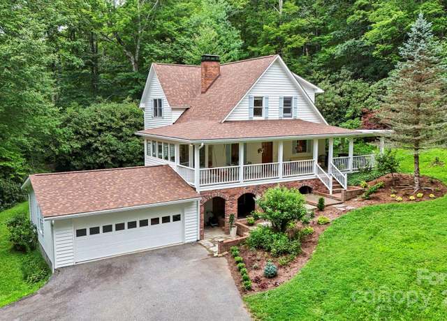 Property at 127 Boulder Ln, Blowing Rock, NC 28605, 3 beds, 3.5 baths