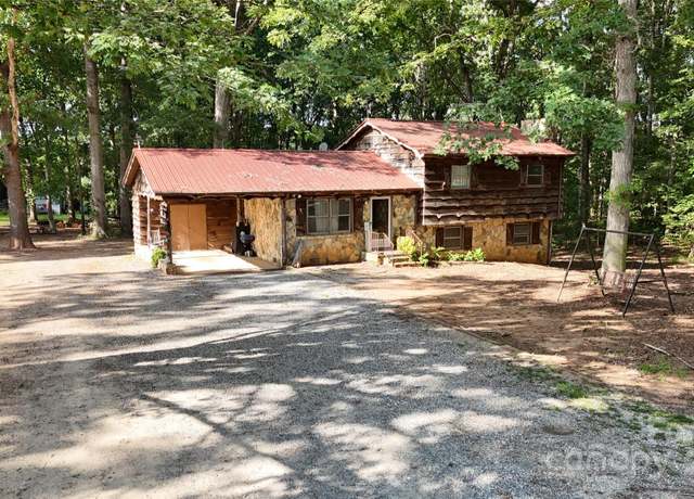 Property at 145 Nathaniel Ln, Kannapolis, NC 28081, 3 beds, 2.5 baths
