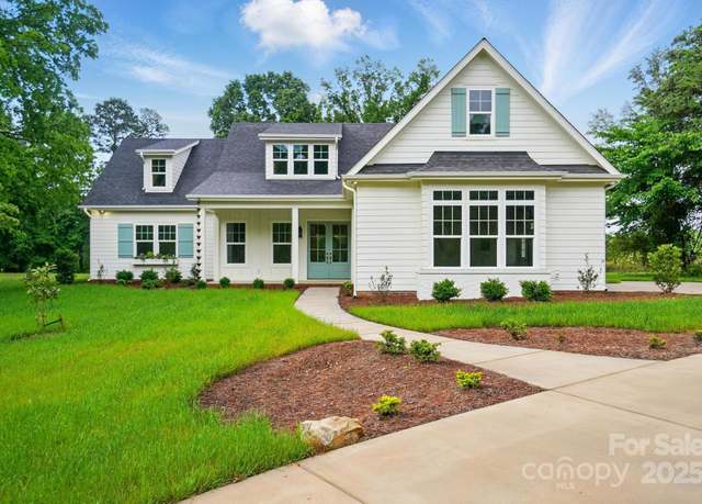 Property at 9311 Simpson Rd, Waxhaw, NC 28173, 3 beds, 2.5 baths
