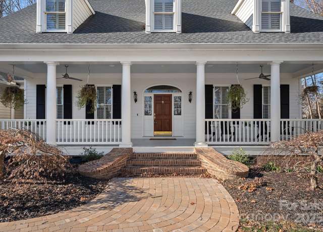 Property at 170 Old Post Rd, Mooresville, NC 28117, 4 beds, 3.5 baths