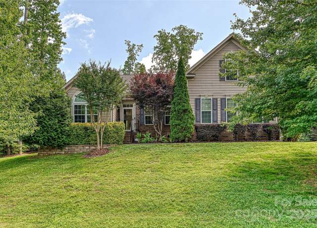 Property at 4018 Harmattan Dr, Denver, NC 28037, 4 beds, 3 baths