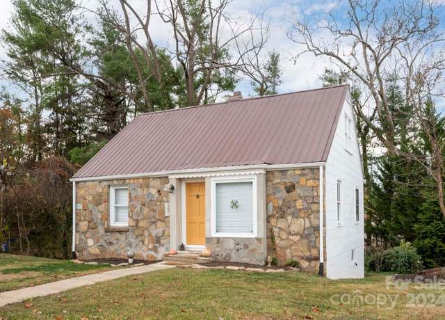 Property at 21 Lakeshore Dr, Asheville, NC 28804, 3 beds, 1 bath