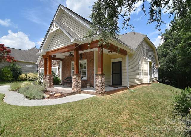 Property at 1608 Privette Rd, Matthews, NC 28105, 4 beds, 3 baths