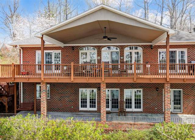 Property at 4633 River Bluff Ct, Charlotte, NC 28214, 4 beds, 3.5 baths