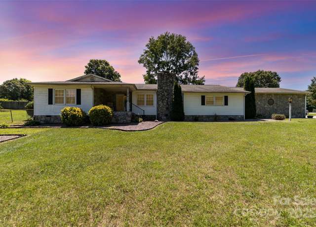 Property at 7430 Forney Hill Rd, Denver, NC 28037, 3 beds, 3.5 baths