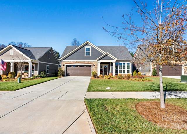 Property at 5019 Pleasant Run Dr, Matthews, NC 28104, 3 beds, 3 baths