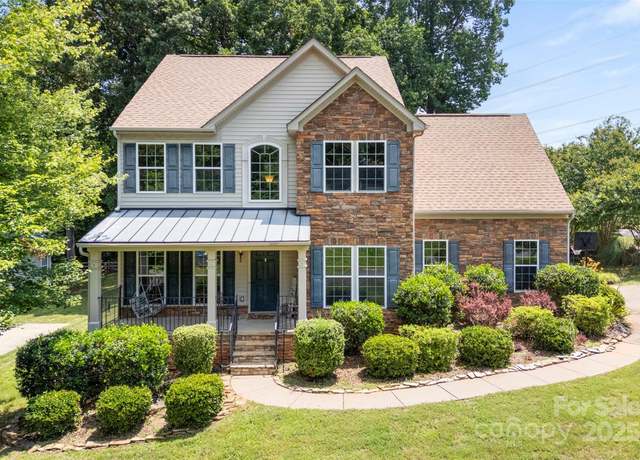 Property at 329 Squirrel Ln, Clover, SC 29710, 4 beds, 2.5 baths