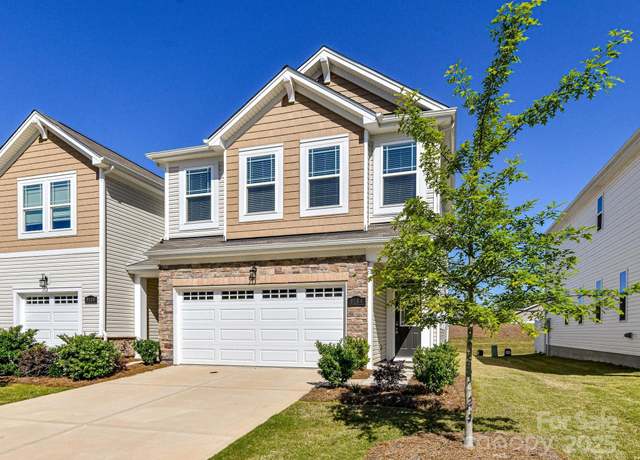 Property at 9134 Northfield Crossing Dr, Charlotte, NC 28269, 3 beds, 2.5 baths