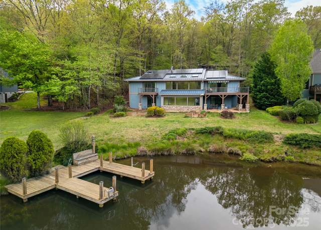 Property at 61 Tsataga Ct, Brevard, NC 28712, 3 beds, 3.5 baths