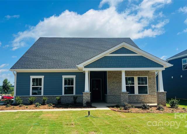 Property at 524 Darya Dr, York, SC 29745, 4 beds, 3 baths