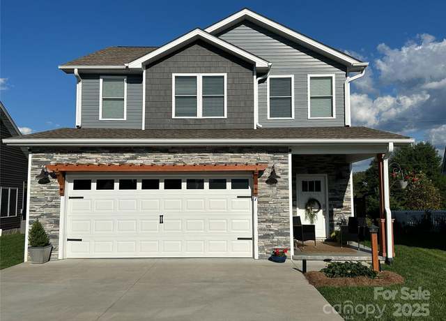 Property at 7 Sage Crest Loop, Weaverville, NC 28787, 3 beds, 2.5 baths