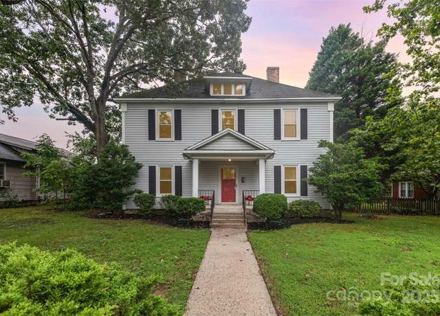 Property at 425 Maupin Ave, Salisbury, NC 28144, 5 beds, 2.5 baths