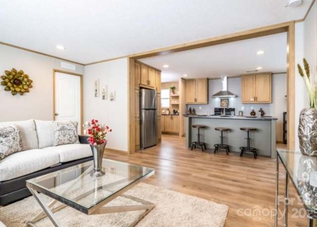 Property at 00 Old York Rd, Chester, SC 29706, 4 beds, 2 baths