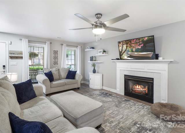 Property at 3705 Chesapeake Pl, Waxhaw, NC 28173, 4 beds, 3.5 baths