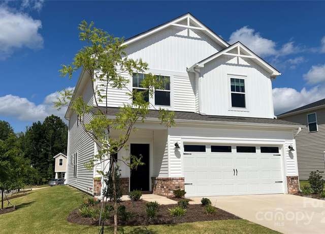 Property at 805 Blue Canyon Dr, York, SC 29745, 5 beds, 3 baths