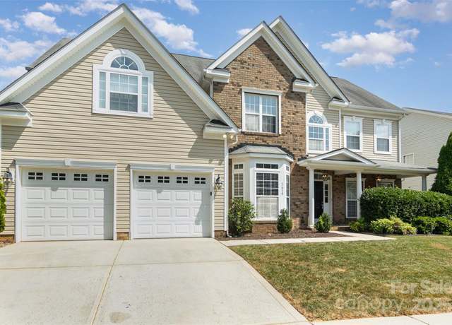 Property at 1615 Jekyll Ln, Waxhaw, NC 28173, 5 beds, 2.5 baths