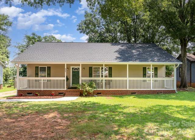 Property at 435 Kimbrook Ct, Rock Hill, SC 29730, 3 beds, 2 baths