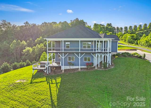 Property at 505 Sky Ridge Dr, Leicester, NC 28748, 4 beds, 3 baths