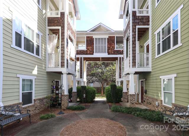 Property at 1733 Matheson Ave Unit E, Charlotte, NC 28205, 3 beds, 2.5 baths