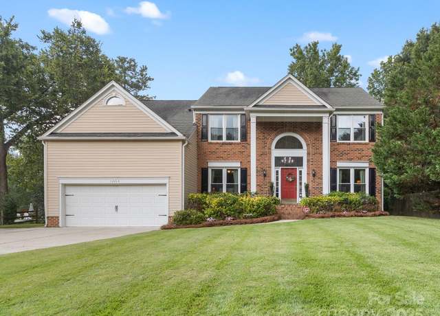 Property at 12214 Provincetowne Dr, Charlotte, NC 28277, 5 beds, 2.5 baths