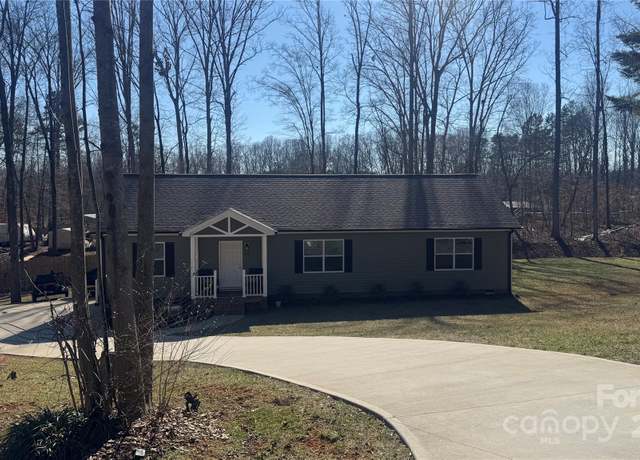 Property at 312 Sailwinds Rd, Mooresville, NC 28115, 3 beds, 2 baths