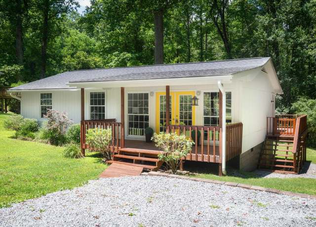 Property at 35 Pope Rd, Brevard, NC 28712, 3 beds, 2 baths