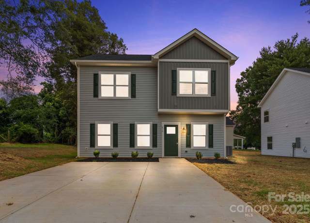 Property at 810 Wesley Dr, Statesville, NC 28677, 4 beds, 2.5 baths