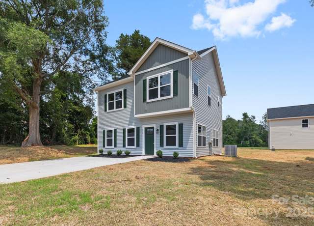 Property at 810 Wesley Dr, Statesville, NC 28677, 4 beds, 2.5 baths