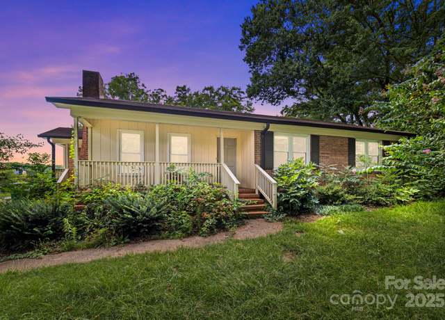 Property at 8321 Starnes Randall Rd, Charlotte, NC 28215, 3 beds, 2 baths