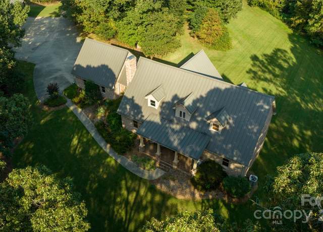 Property at 1235 Bob Falls Dr, Shelby, NC 28150, 3 beds, 3 baths