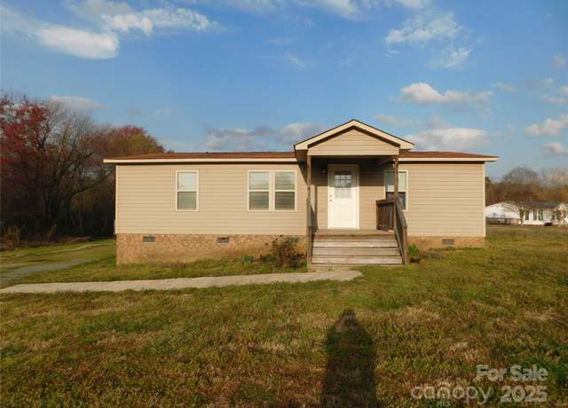 Property at 1909 E Lawyers Rd, Monroe, NC 28110, 2 beds, 2 baths