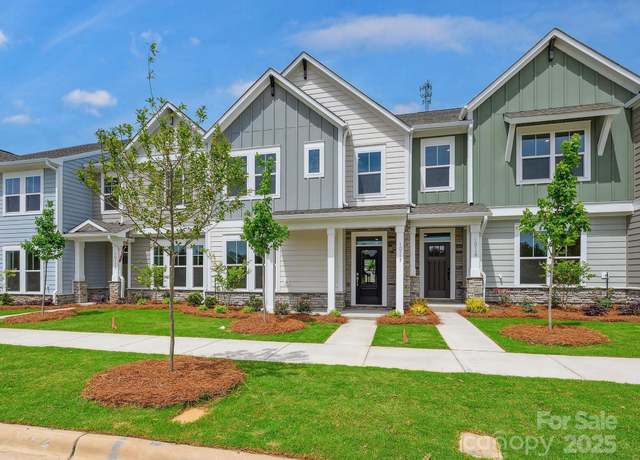 Property at 10117 Mamillion Dr, Huntersville, NC 28078, 4 beds, 3 baths