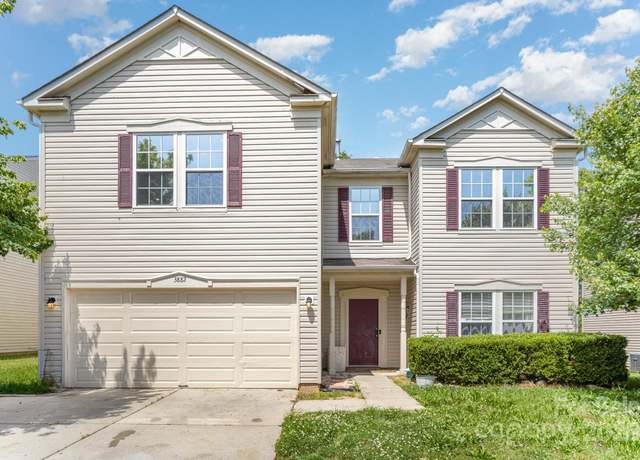 Property at 3882 Shasta Cir, Clover, SC 29710, 5 beds, 2.5 baths
