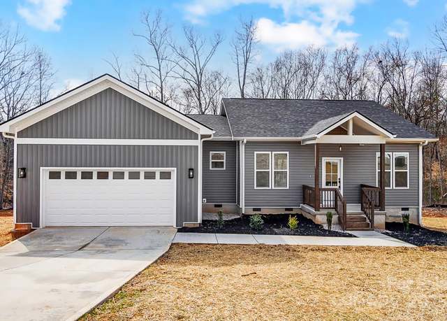 Property at 122 Stockbridge Ln, Statesville, NC 28625, 3 beds, 2.5 baths