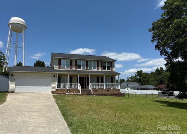 Property at 204 Rowland Ave, Heath Springs, SC 29058, 6 beds, 2.5 baths
