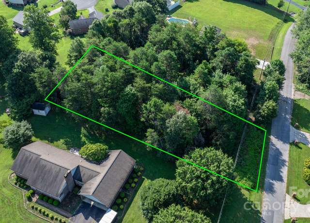 Property at 4660 33rd Street Dr NE, Hickory, NC 28601