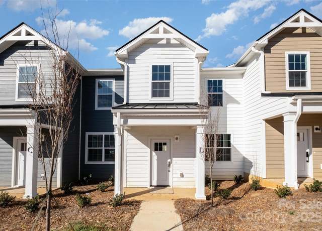 Property at 344 F Lincoln St, Concord, NC 28025, 3 beds, 2.5 baths