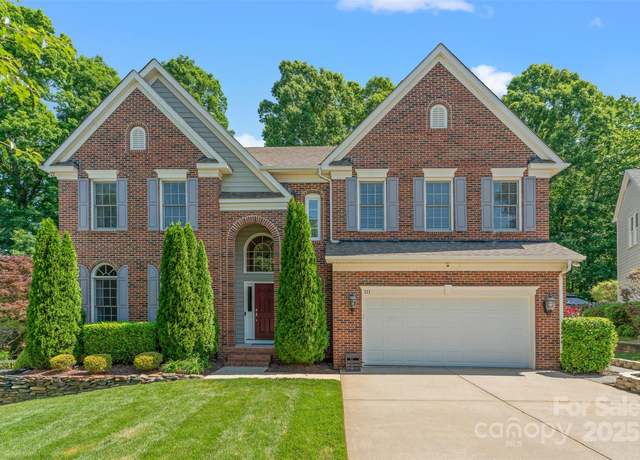 Property at 111 Wilton Pl, Mooresville, NC 28117, 4 beds, 2.5 baths