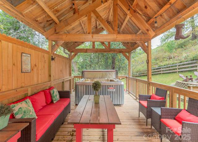 Property at 3838 Panther Creek Rd, Clyde, NC 28721, 3 beds, 2 baths
