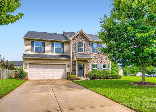 Property at 5056 Crandon Rd, Fort Mill, SC 29707, 4 beds, 2.5 baths
