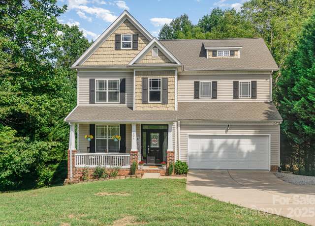 Property at 121 Canvasback Rd, Mooresville, NC 28117, 3 beds, 3.5 baths