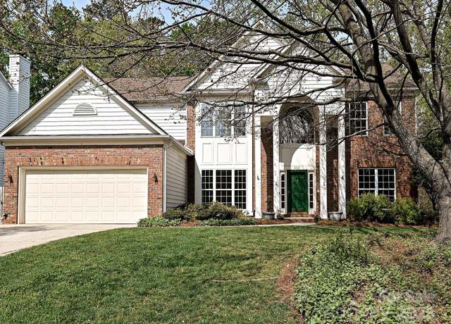 Property at 6112 Swanston Dr, Charlotte, NC 28269, 5 beds, 2.5 baths